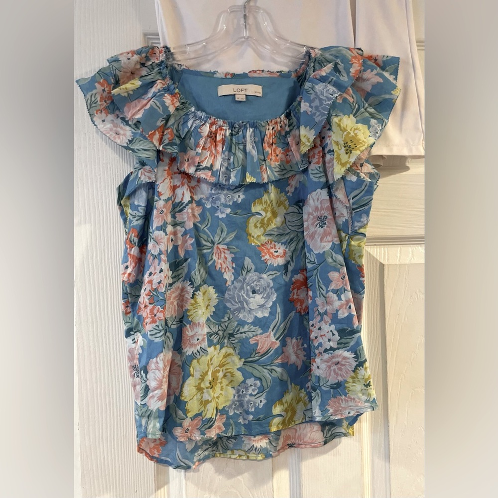 Loft flower blouse